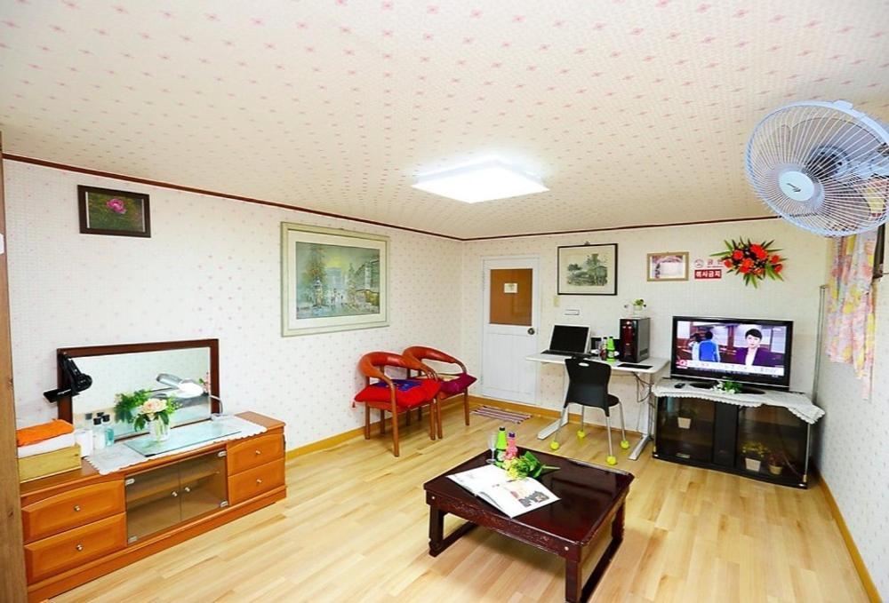 Osakae Anteo Mulraebang-A Pension Yangyang Kamer foto